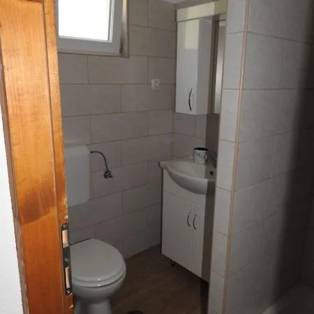Omar & Una Apartmani Bihac Exterior photo